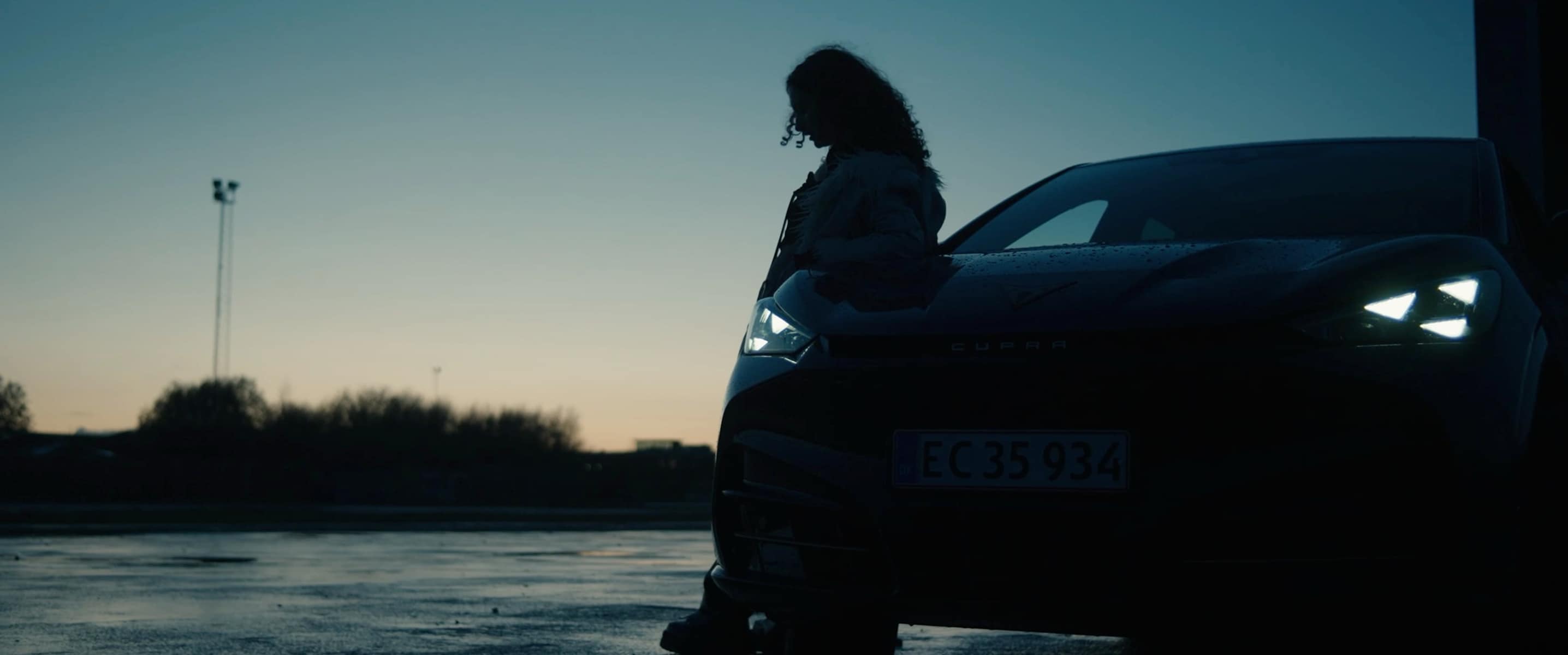 Female CUPRA driver