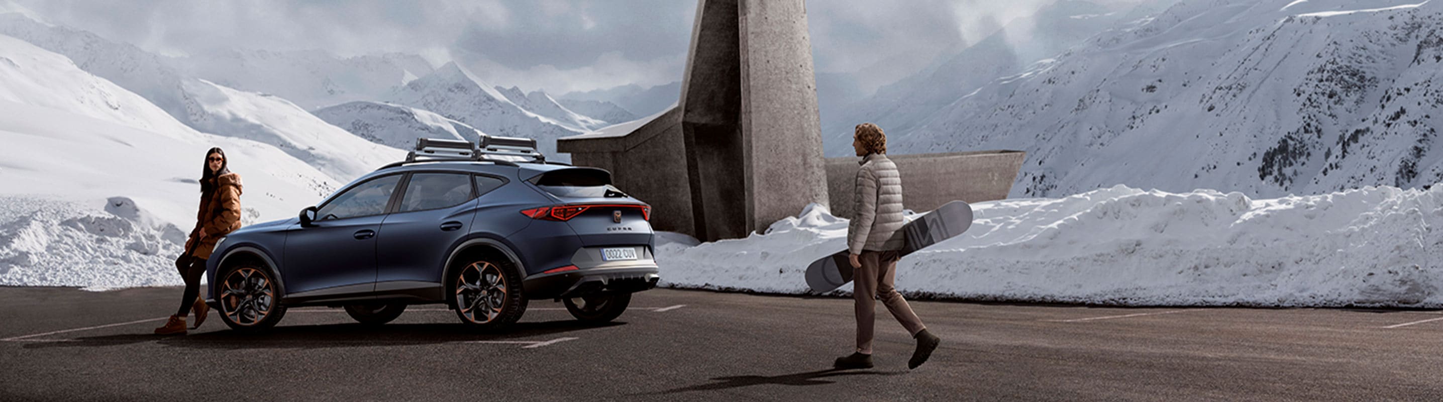 CUPRA Formentor vinterklar i sneen