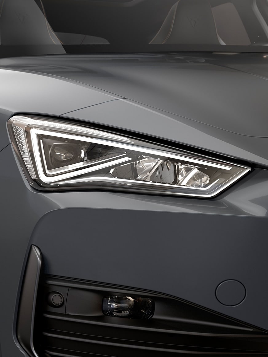 LED-forlygte til den nye CUPRA Leon Sportstourer ehybrid Family Sports Car i grafen